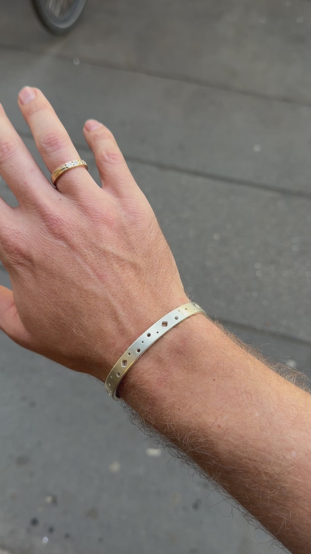 Edition 1 Bangle 925